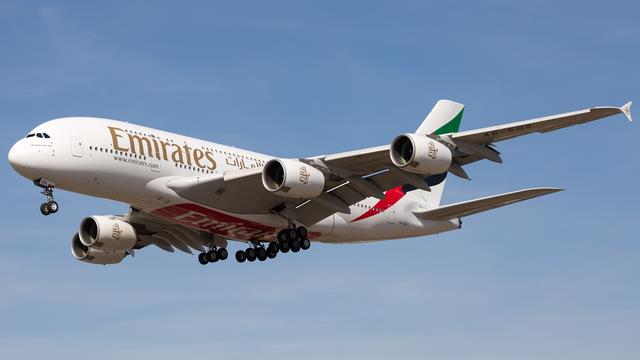A6-EDS:Airbus A380-800:Emirates Airline